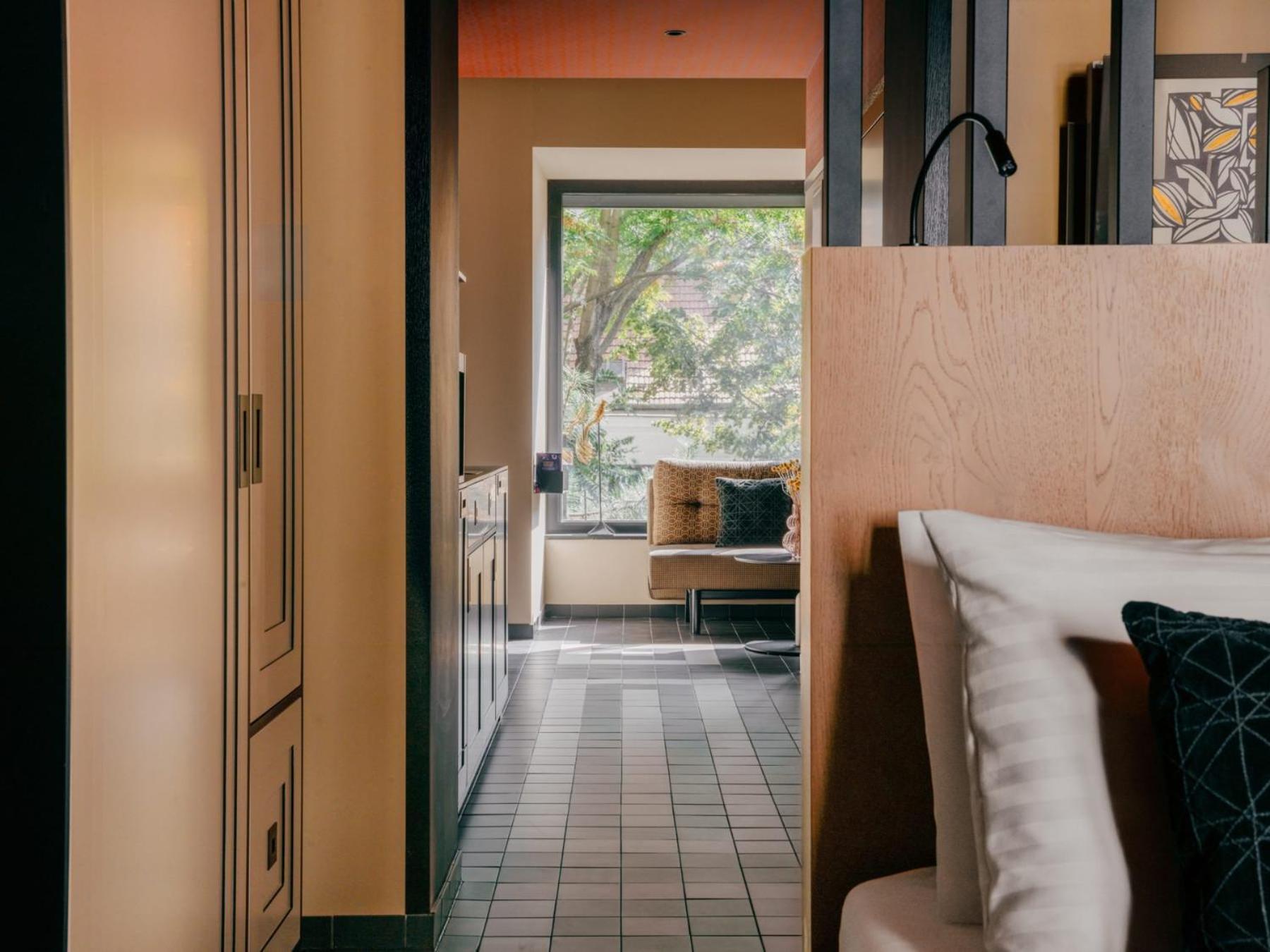 Weltwien Luxury Art Apartments & Free Parking Exterior photo